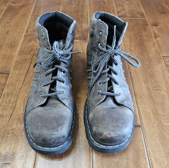 Dr. Martens Tim boots size 11 - Picture 5 of 14